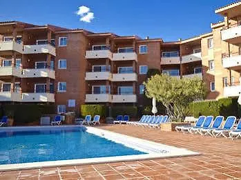 Hotel Pierre And 3*